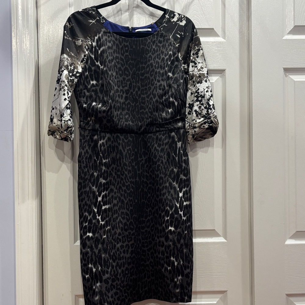 T Tahari Black and Gray Animal Print Long Sleeve Dress